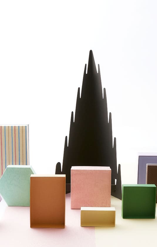 カラフルな貼箱いろいろ 立体的 拡大